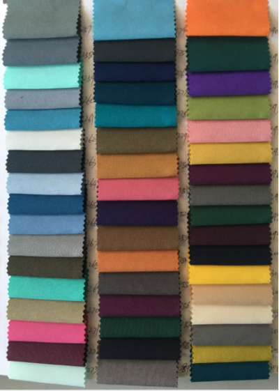 NX-100D精品四面彈   幅寬150cm   成份97%滌綸  3%氨綸 正面照